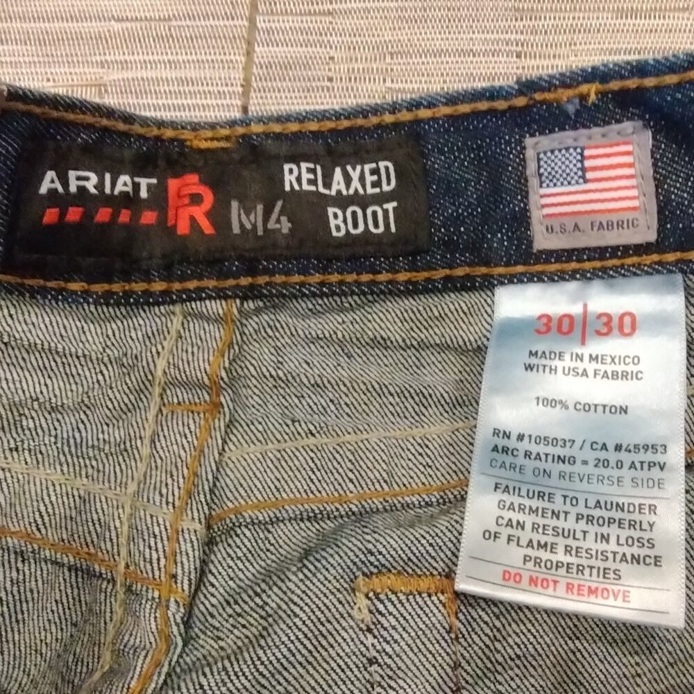 Ariat FR M4 Relaxed Boot Cut Shale Jeans Size 30/30  NWT - Picture 8 of 9